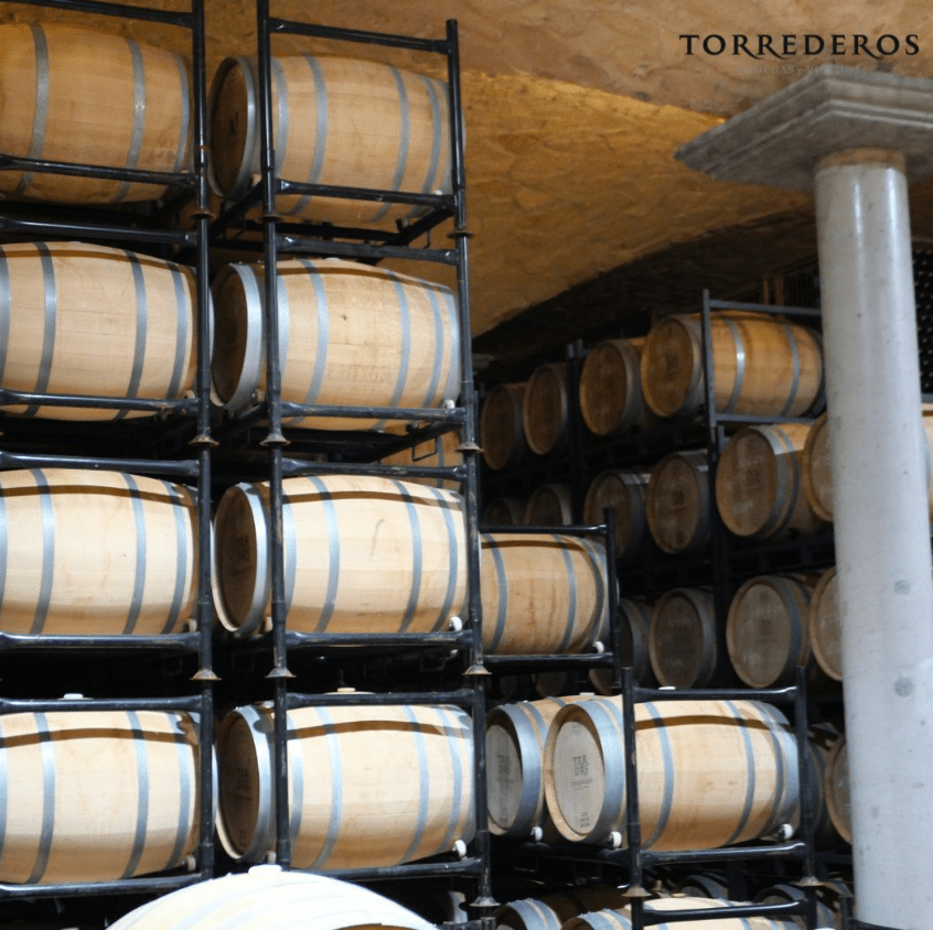 Bodegas Torrederos, Ribera del Duero Crianza, 2018 - Friarwood Wines & Spirits