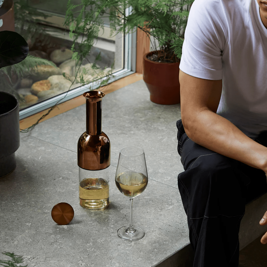 ETO 750 Wine Preserving Decanter – Copper Mirror Finish